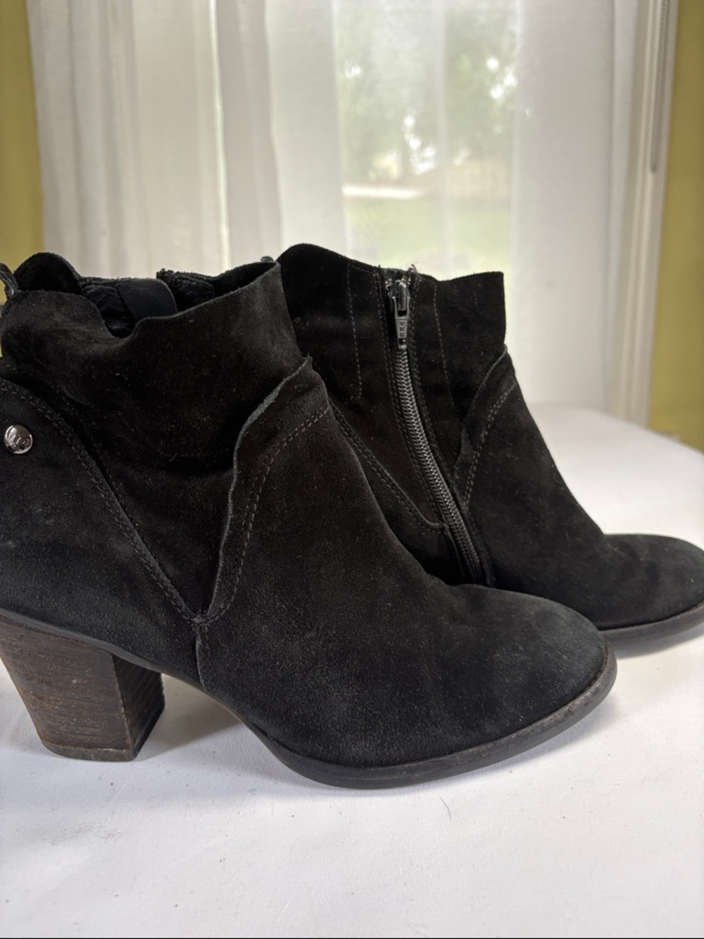 Paul Green Black Suede Ankle Booties with Stacked Heel 5.5